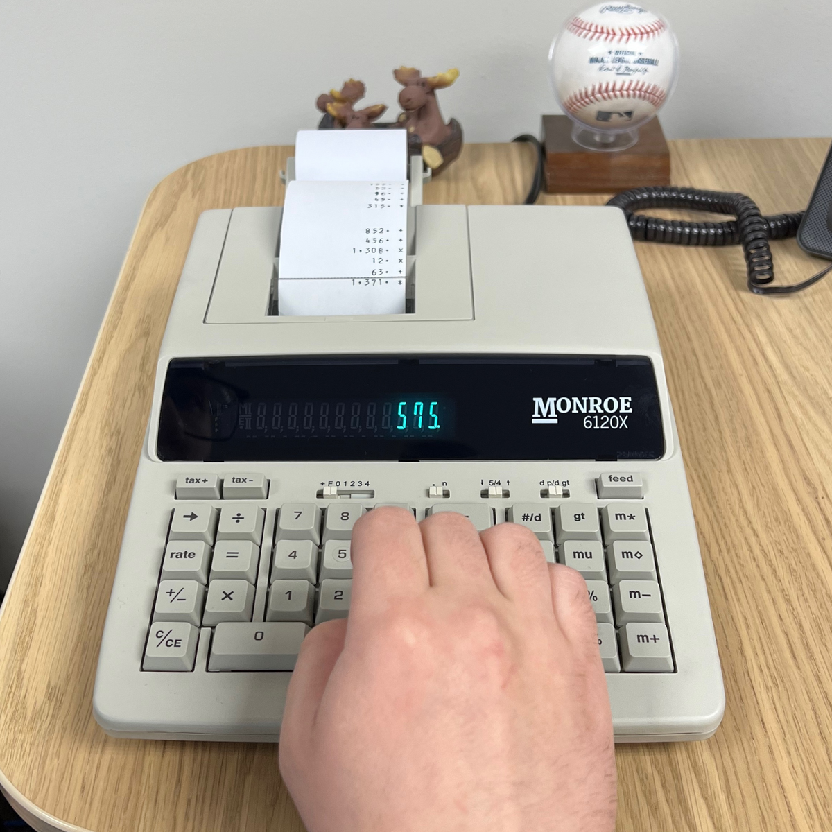 Monroe 6120X 12-Digit Entry-Level Accounting Desktop Printing Calculator (Ivory) (In Use)