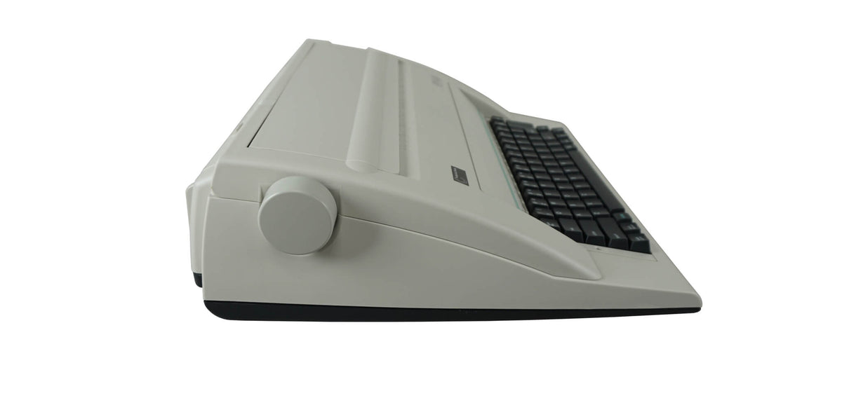Nakajima WPT-150 Portable Electronic Word Processing Typewriter